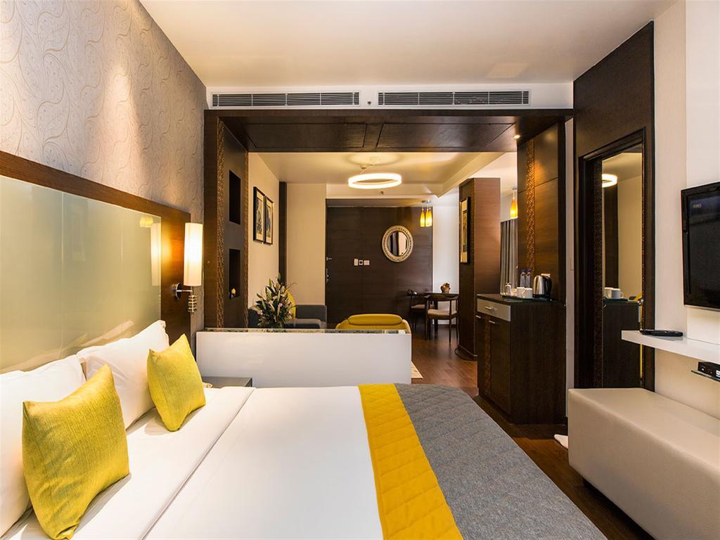 Hotel The The Grand Magrath Bangalore Extérieur photo